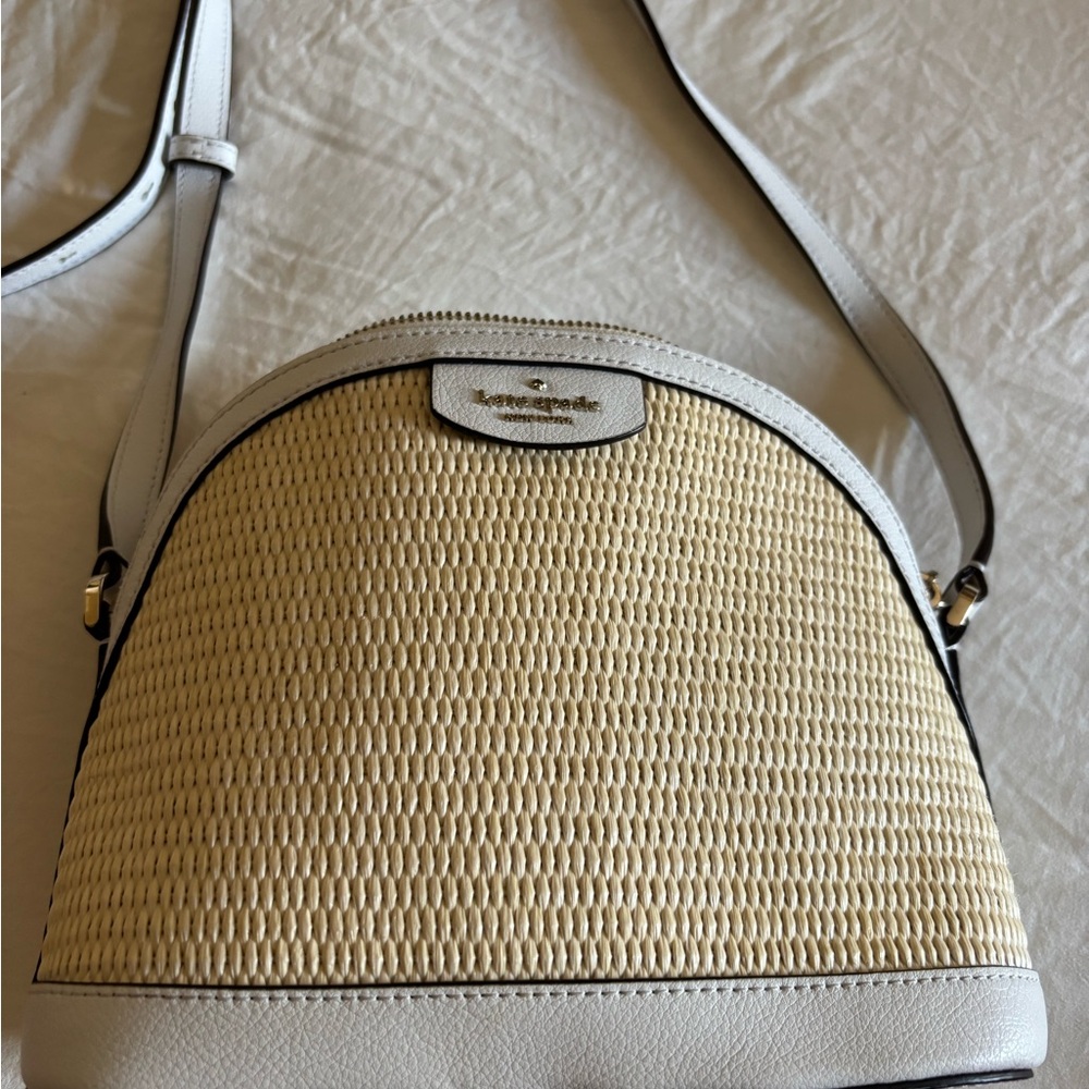 Kate Spade White leather and Tan Straw Crossbody Bag